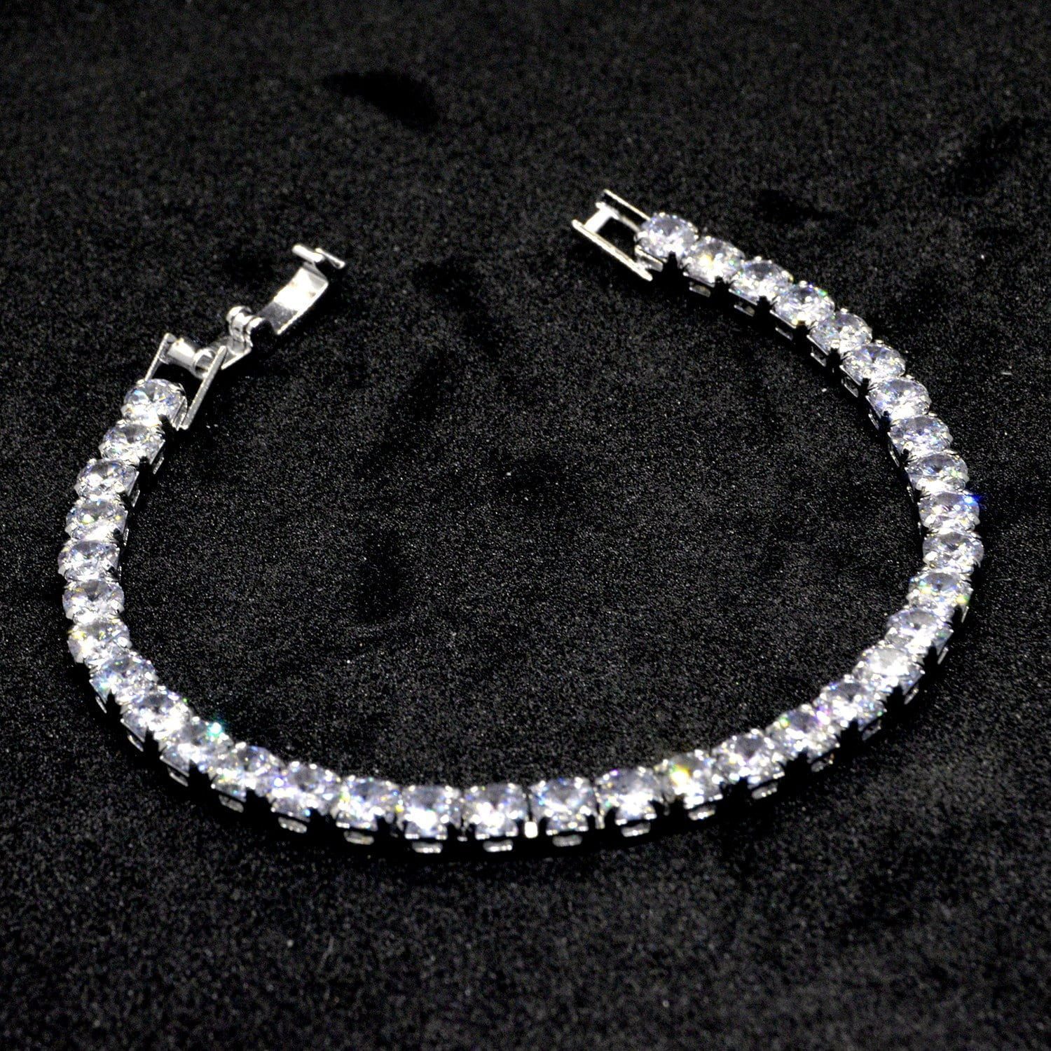 Toptan Gümüş Renk Zirkon Taşlı Su Yolu Bileklik 764 6 Toptan Gümüş Renk Zirkon Taşlı Su Yolu Bileklik 764 - Görsel 4