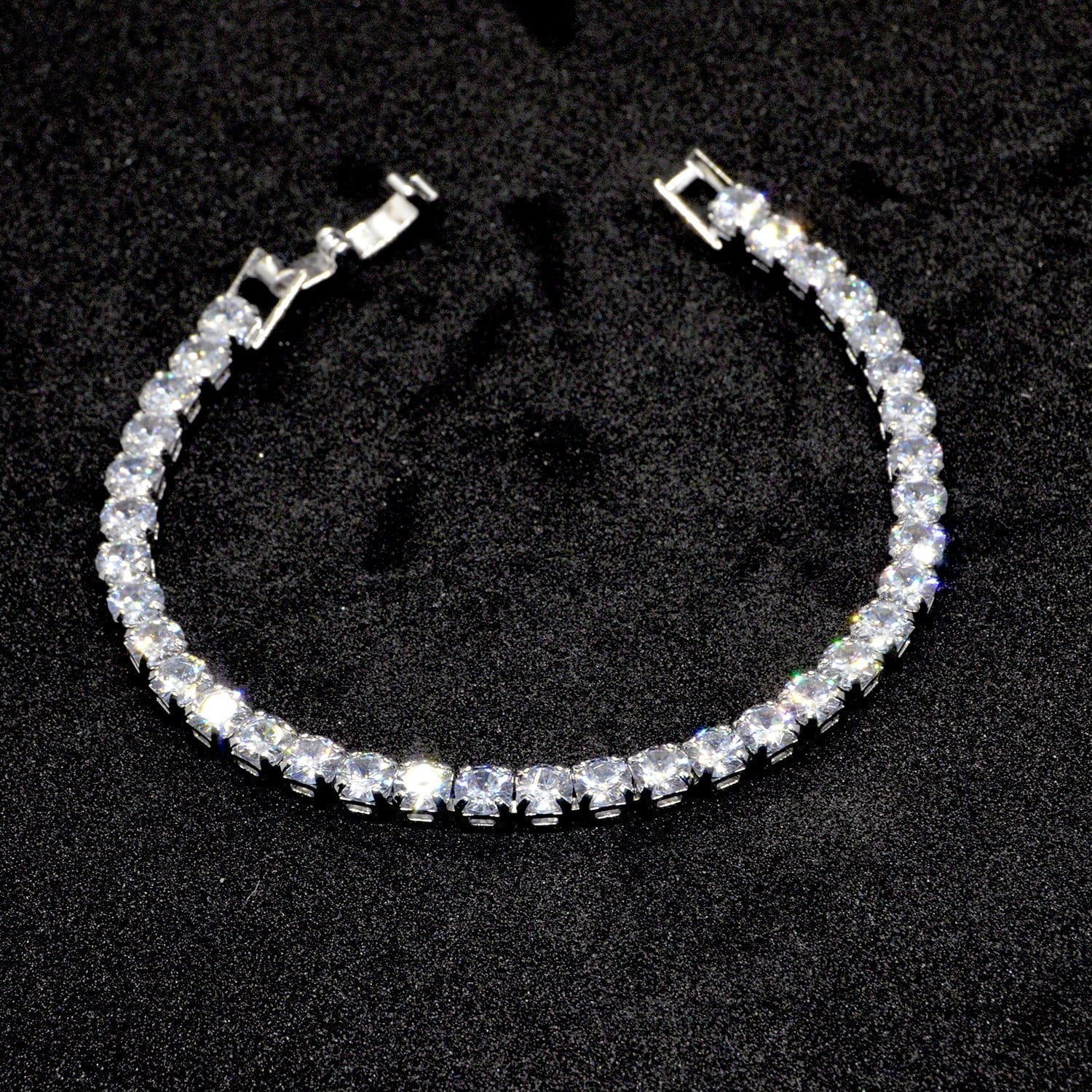 Toptan Gümüş Renk Zirkon Taşlı Su Yolu Bileklik 764 4 Toptan Gümüş Renk Zirkon Taşlı Su Yolu Bileklik 764 - Görsel 2