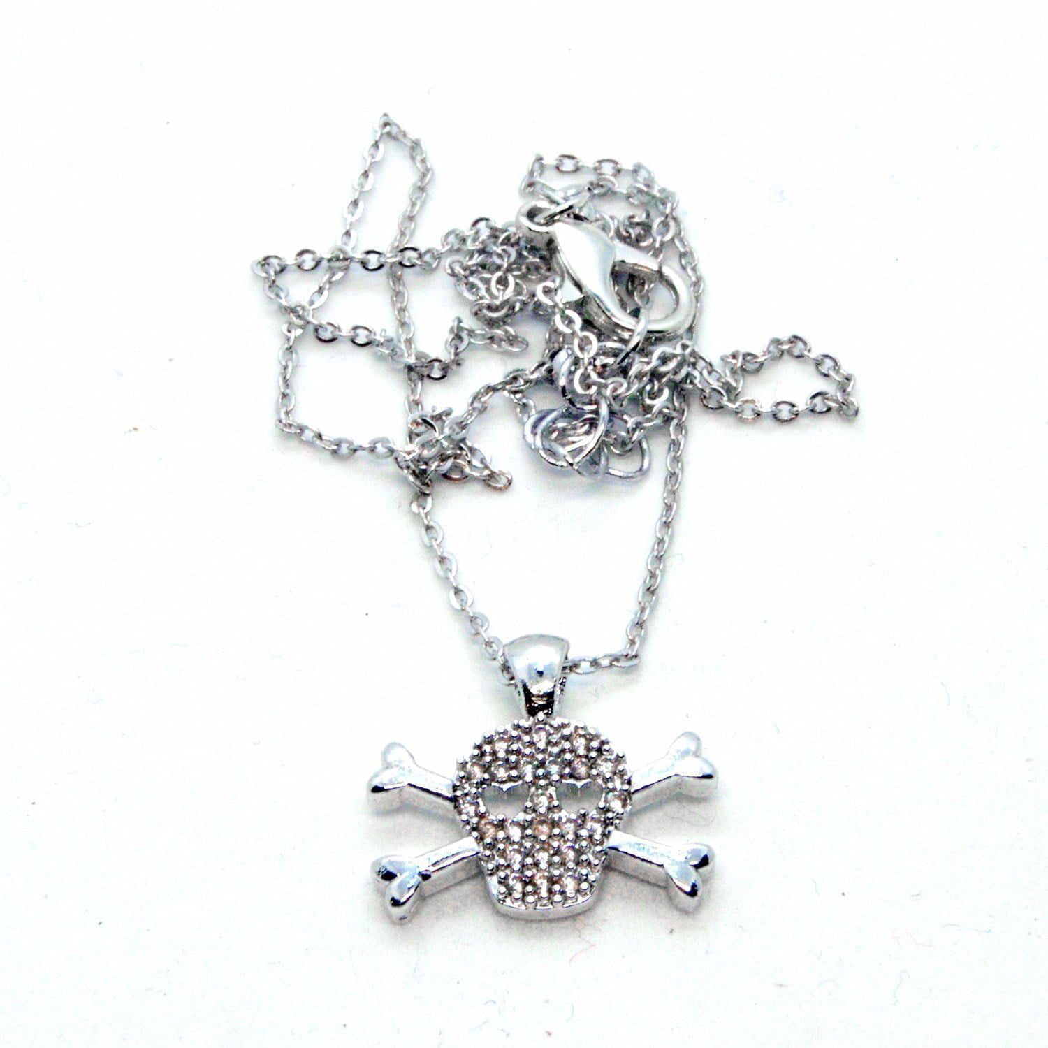 Toptan Gümüş Renk Zirkon Taşlı Kuru Kafa Beyaz Taşlı Kurukafa Kolye 939 3 Toptan Gümüş Renk Zirkon Taşlı Kuru Kafa Beyaz Taşlı Kurukafa Kolye 939