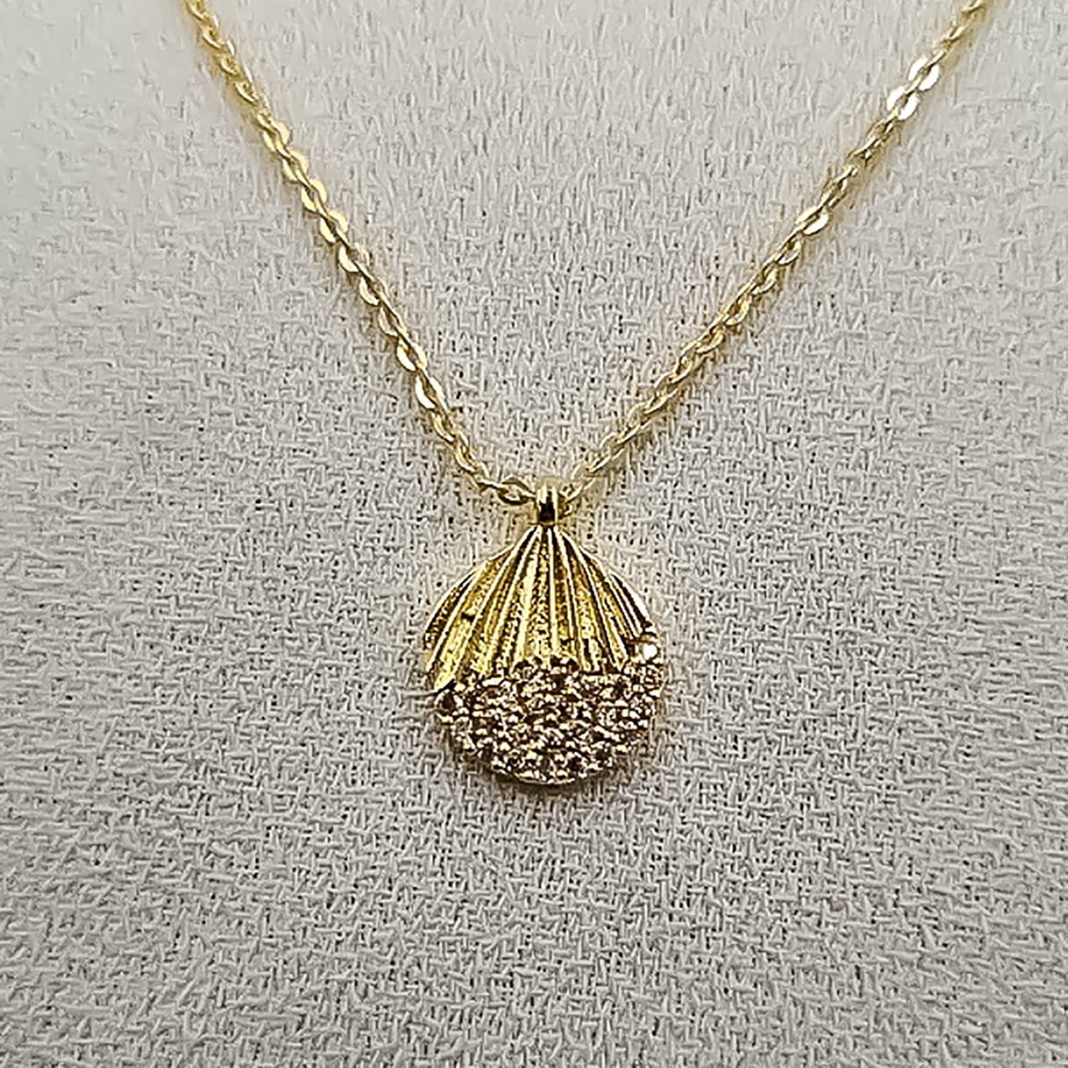 Toptan Altın Renk Zirkon Taşlı İstiridye Deniz Kabuğu Kolye 1110 3 Toptan Altın Renk Zirkon Taşlı İstiridye Deniz Kabuğu Kolye 1110