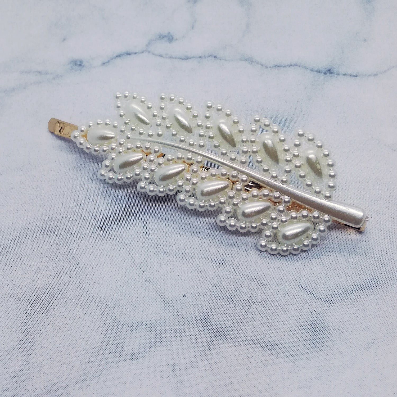 Toptan İncili Yan Toka - 1218 3 Toptan İncili Yan Toka - 1218