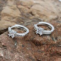 Toptan Gümüş Renk Mengeç Zirkon Küpe - 1257 7 a8b2de7be6234c95b5ea510a6c8b4877-toptan taki