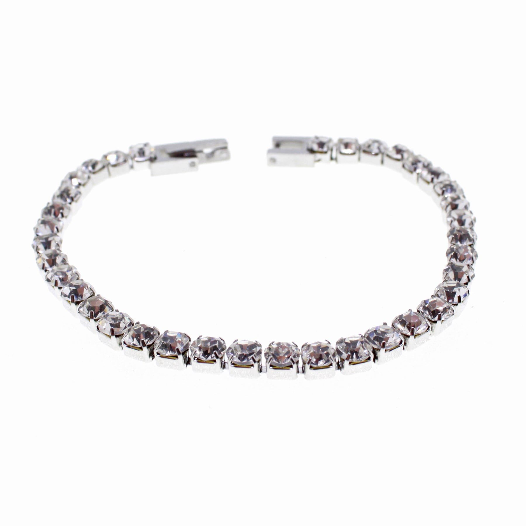 Toptan Gümüş Renk Su Yolu Model Beyaz Taşlı Şerit Çelik Bileklik - 1630 4 Toptan Gümüş Renk Su Yolu Model Beyaz Taşlı Şerit Çelik Bileklik - 1630 - Görsel 2