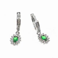 Toptan Gümüş Renk Oval Ortası Yeşil Mengeç Zirkon Küpe - 2005 9 c6c0b6cd744d40e2a6ec93681d1ea5db-toptan taki