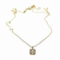 Toptan Altın Renk Beyaz Kare Taşlı Kare Model Zirkon Kolye - 2206 11 6c07a1a918534068a799408c386ff980-toptan taki