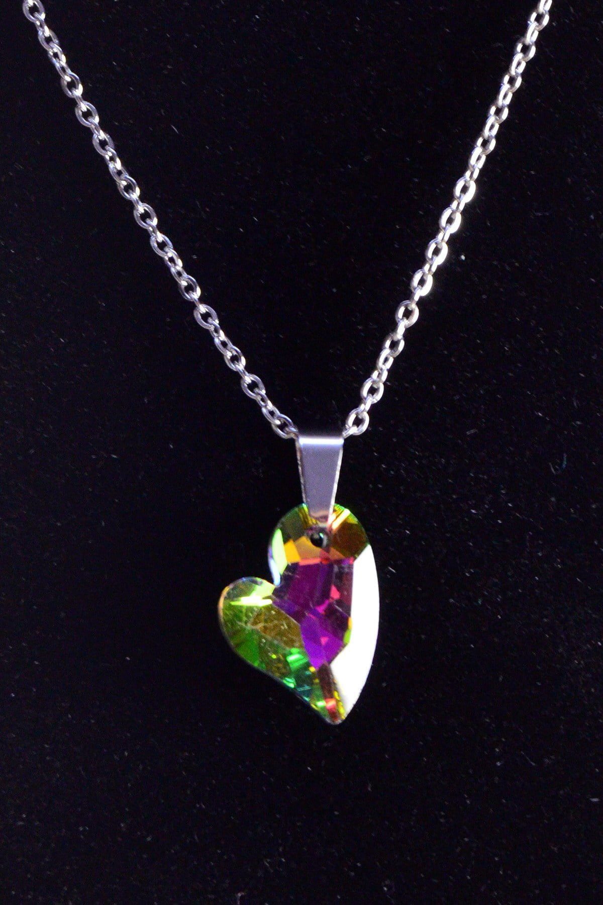 Toptan Gümüş Renk Yanar Döner Kalp Çelik Kolye - 2473 3 Toptan Gümüş Renk Yanar Döner Kalp Çelik Kolye - 2473