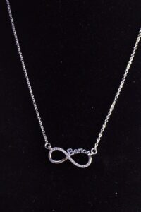 Toptan Gümüş Renk Zengin Ol Yazılı Sonsuzluk Çelik Kolye - 2463 7 970d4ef01a0e4da7977d15eccf49e8bc-toptan taki