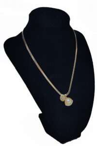 Toptan Altın Renk İncili İstiridye Hareketli Çelik Kolye - 2536 7 9ca2898c258a47f5b382ccbc3db74c79-toptan taki