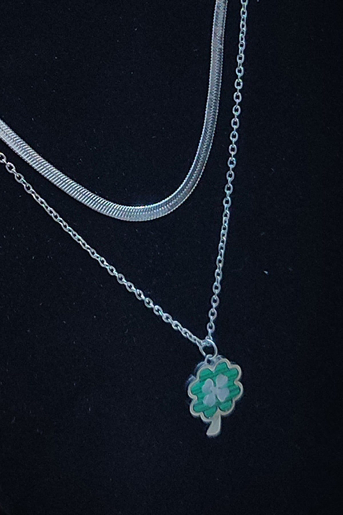 Toptan Gümüş Renk Çift Zincir İtalyan Sf Yeşil Yonca Çelik Kolye 2548 3 Toptan Gümüş Renk Çift Zincir İtalyan Sf Yeşil Yonca Çelik Kolye 2548