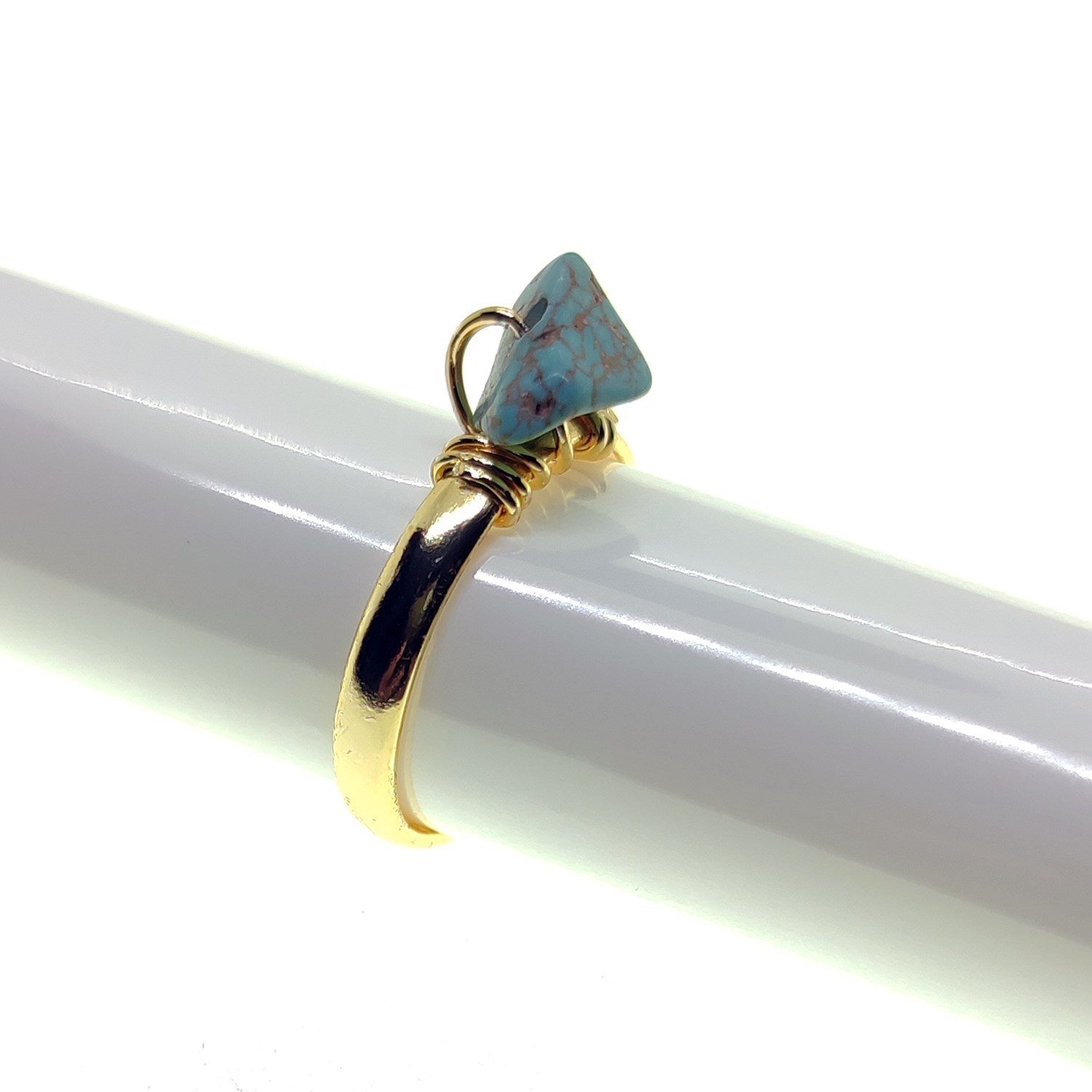 Toptan Altın Renk Doğal Taş Zirkon Yüzük Ayarlanabilir Her Parmağa Olur Karışık - 2796 9 Toptan Altın Renk Doğal Taş Zirkon Yüzük Ayarlanabilir Her Parmağa Olur Karışık - 2796 - Görsel 7