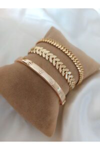 Toptan Kadın Gold Renk Kılçık Model Tırtıl Model Düz Crt Model  Kararmaz Kombin Bileklik