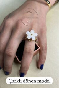 Toptan Altın Renk Sedefli Yonca Zirkon Ayarlanabilir Ucu Dönen Stres Vip Solmaz Kararmaz Çelik Yüzük - 3077