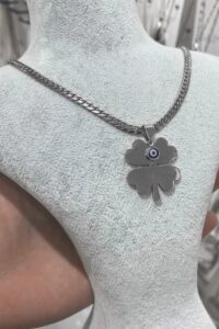 Toptan Gümüş Renk Yazı Yazılabilen Plüton Zincir Yonca 45 Cm Vip Solmaz Kararmaz Çelik Kolye - 3080