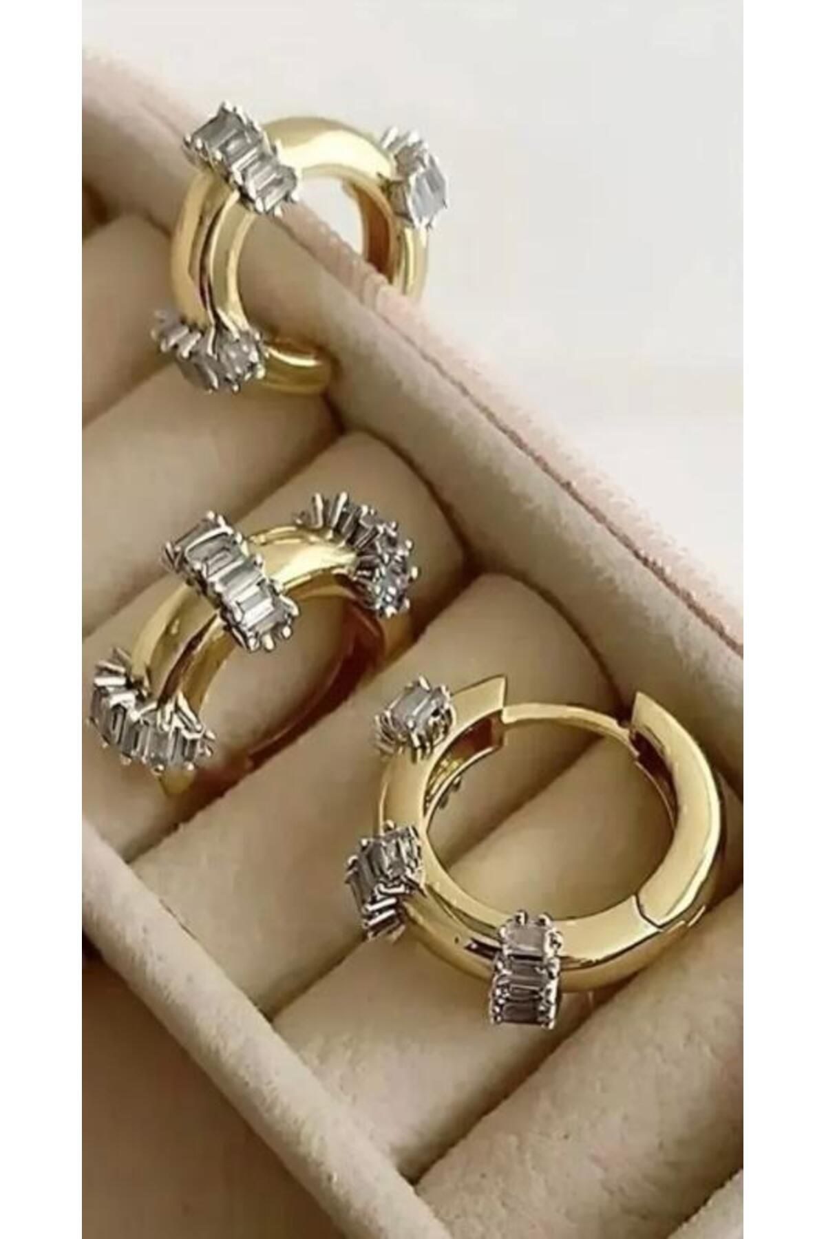 Toptan Altın Renk Mers Baget Taşlı Halka Küpe Çelik Küpe - 3173 3 Toptan Altın Renk Mers Baget Taşlı Halka Küpe Çelik Küpe - 3173