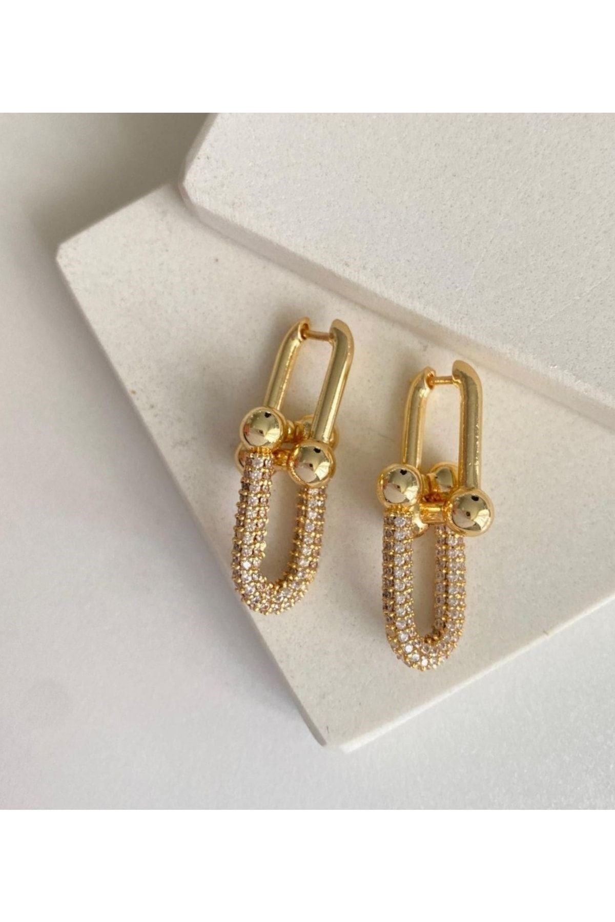 Toptan Altın Renk Zirkon Taşlı Tiffany Blanca Zirkon Küpe - 3205 2 Toptan Altın Renk Zirkon Taşlı Tiffany Blanca Zirkon Küpe  - 3205