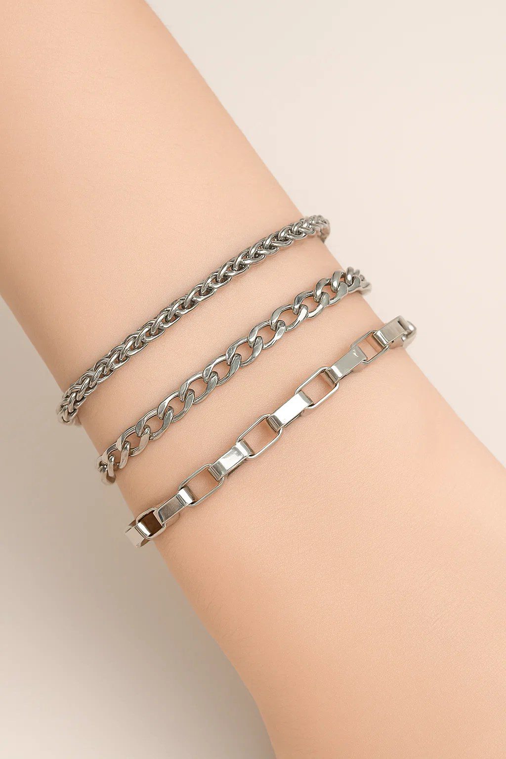 Toptan Gümüş Renk Lufigo Cadena Küp Kombin Çelik Bileklik - 3328 4 Toptan Gümüş Renk Lufigo Cadena Küp Kombin Çelik Bileklik - 3328 - Görsel 2