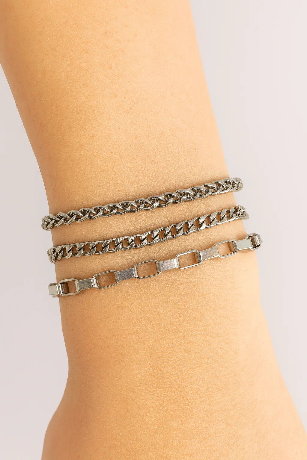 Toptan Gümüş Renk Lufigo Cadena Küp Kombin Çelik Bileklik - 3328 6 Toptan Gümüş Renk Lufigo Cadena Küp Kombin Çelik Bileklik - 3328 - Görsel 4