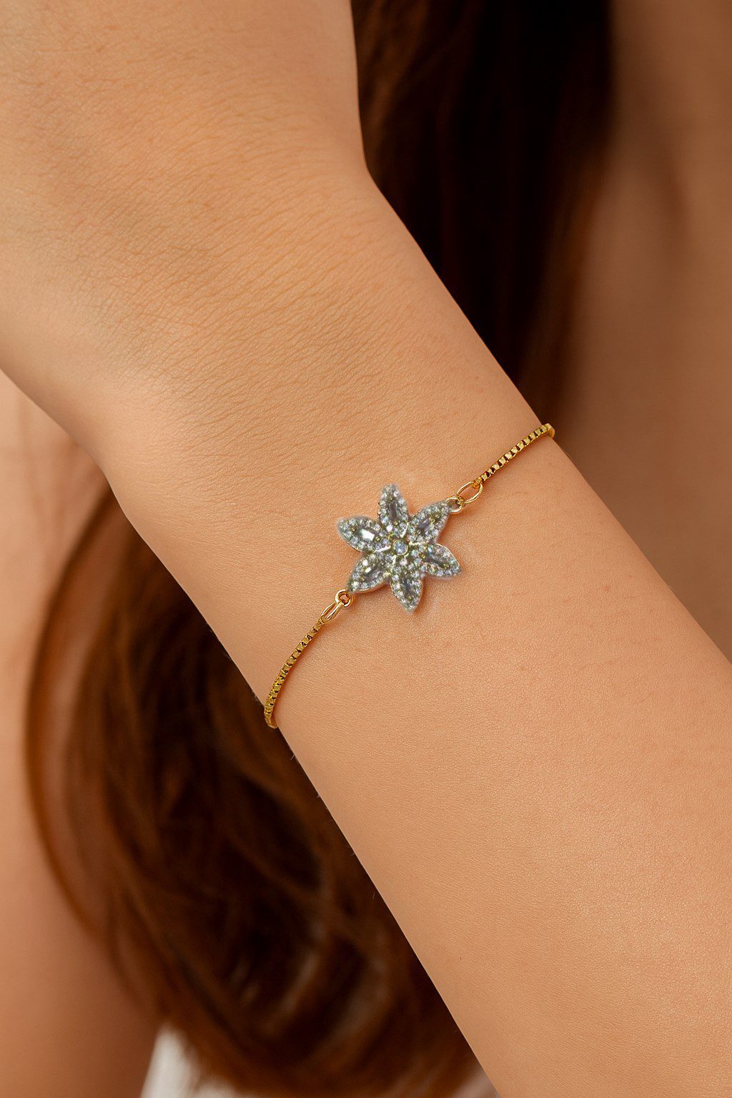 Toptan Altın Renk Yıldız Asansör Çelik Bileklik - 3629 3 Toptan Altın Renk Yıldız Asansör Çelik Bileklik - 3629