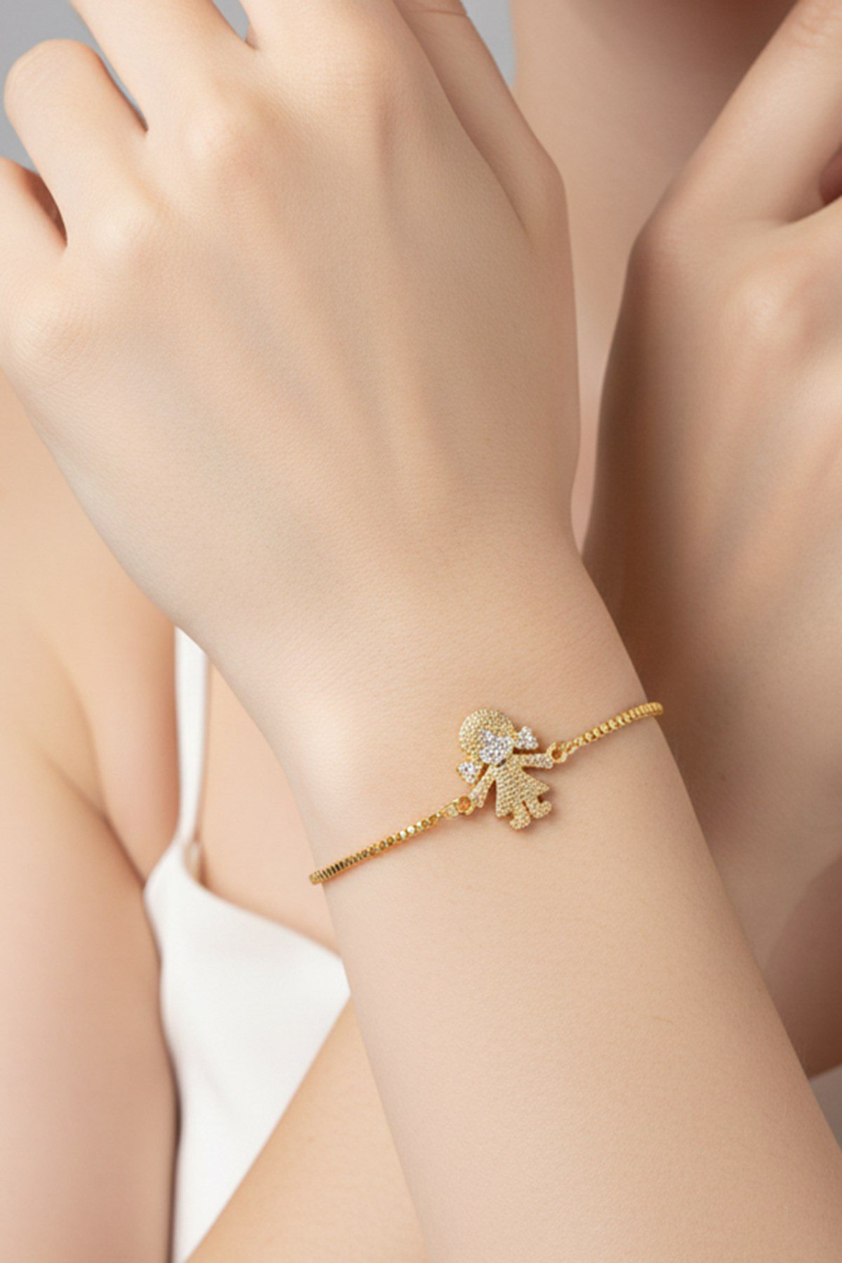 Toptan Altın Renk Kız Asansör Çelik Bileklik - 3602 3 Toptan Altın Renk Kız Asansör Çelik Bileklik - 3602