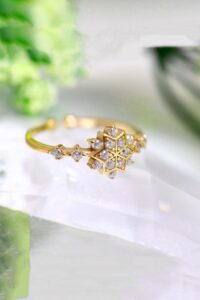 Toptan 14k Gold Altın Kaplama Kristal Kar Tanesi Motifli Zirkon Taşlı Kadın Yüzükzirkon