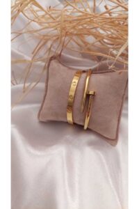 Toptan Altın Renk Çivi Ve Cartier Bileklik Set 763