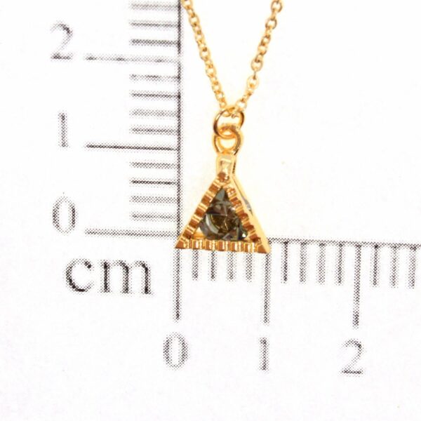 Toptan Altın Renk Topaz Tek Taşlı  Zirkon Taşlı Üçgen  Model Zirkon Kolye - 1778 - Görsel 2