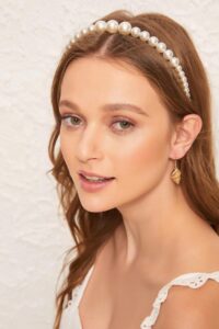 Toptan Kadın Büyük incili Taç , Saç Bandı , Aksesuar , Saç Tacı Gelin taçı 9 c5170113c6fd405e9f92c58a13355cb7-toptan taki