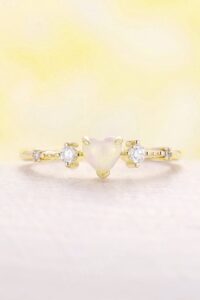 Toptan Altın Renk Zirkon Kalp 3 Lü Yüzük 10 Lu Eklem Ve Çizgili Kalp Kombin Yüzük Seti - 2917 9 5d355dde450641248ceb3f43e0b2ae8e-toptan taki