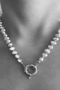 Toptan Gümüş Renk Kadın Barok Kilit Dümen İncili Kolye - 2910 12 7a675b225c69440e9b3da3ae3167b5ea-toptan taki