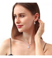 Toptan Gümüş Renk Düğün Nişan Kına Damla Zirkon Taşlı Bayan Abiye Küpe Kolye Set Takım - 2929 7 9696f8e0bdee4357a1a23effbc931b0d-toptan taki