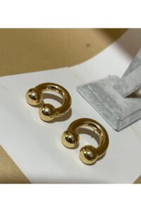 Toptan Altın Renk Çift Topuzlu Küpe Vip Kararmaz Solmaz Çelik Küpe - 3033 8 774439f27375409195561c842c84212f-toptan taki