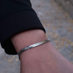 Toptan Gümüş Renk Unisex 4mm İtalyan Bileklik Vip Kararmaz Solmaz Çelik Bileklik - 218