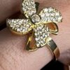 Toptan Altın Renk Dört Yaprak Model Zirkon Taşlı Çelik Ayarlanabilir Ucu Dönen Çelik Yüzük - 3088 1 de1725bb820c4369b2105a331576f754-toptan taki