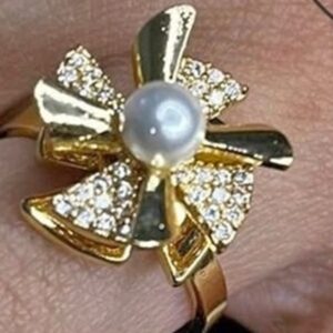 Toptan Altın Renk İnci Ve Kanat Model Zirkon Taşlı Çelik Ayarlanabilir Ucu Dönen Stres Çelik Yüzük - 3107