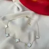 Toptan Altın Renk Beş Parçalı Beyaz Sedef Van Cleef Bijuteri Kolye- 3164 2 24df222bdbe44c2ba0c985e3181b5c21-toptan taki