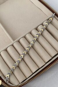 edce658937de41ec8a81e7ff53c9f62d-toptan taki