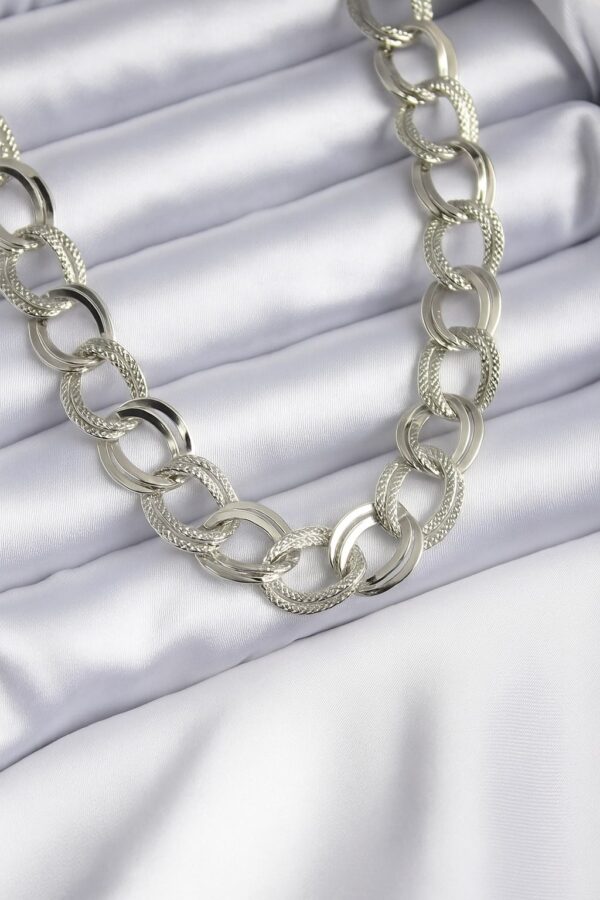 Toptan Gümüş Renk Samanyolu Zincir Çelik Choker Kolye  - 3339 - Görsel 2