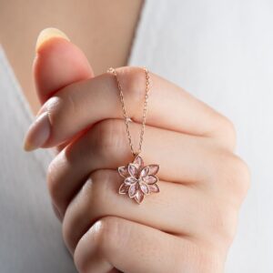 Toptan Altın Renk Pembe Lotus Çiçeği Kolye Paslanmaz Çelik Kolye - 3398