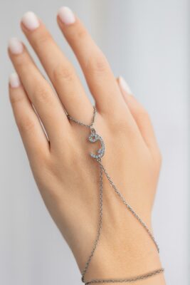 Toptan Gümüş Renk Vav Çelik Şahmeran - 3547