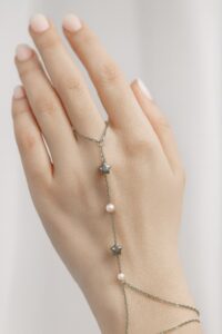 Toptan Gümüş Renk Yıldız İnci Çelik Şahmeran - 3541