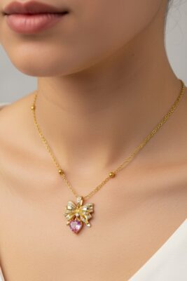 Toptan Altın Renk Fiyonk Pembe Kalp Model Top Zincir Çelik Kolye- 3704