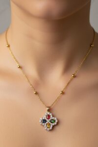 Toptan Altın Renk Mix Taşlı Yonca Model Top Zincir Çelik Kolye - 3683