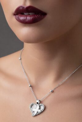 Toptan Gümüş Renk Beyaz Sedef Kalp Kelebek Model Top Zincir Çelik Kolye- 3849